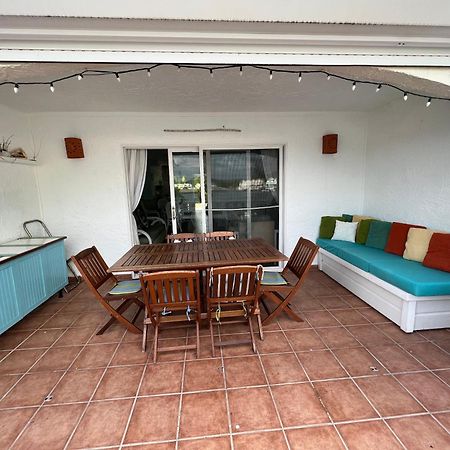 Sunny Villa In The Marina - Excellent Water Views Jolly Harbour Eksteriør bilde