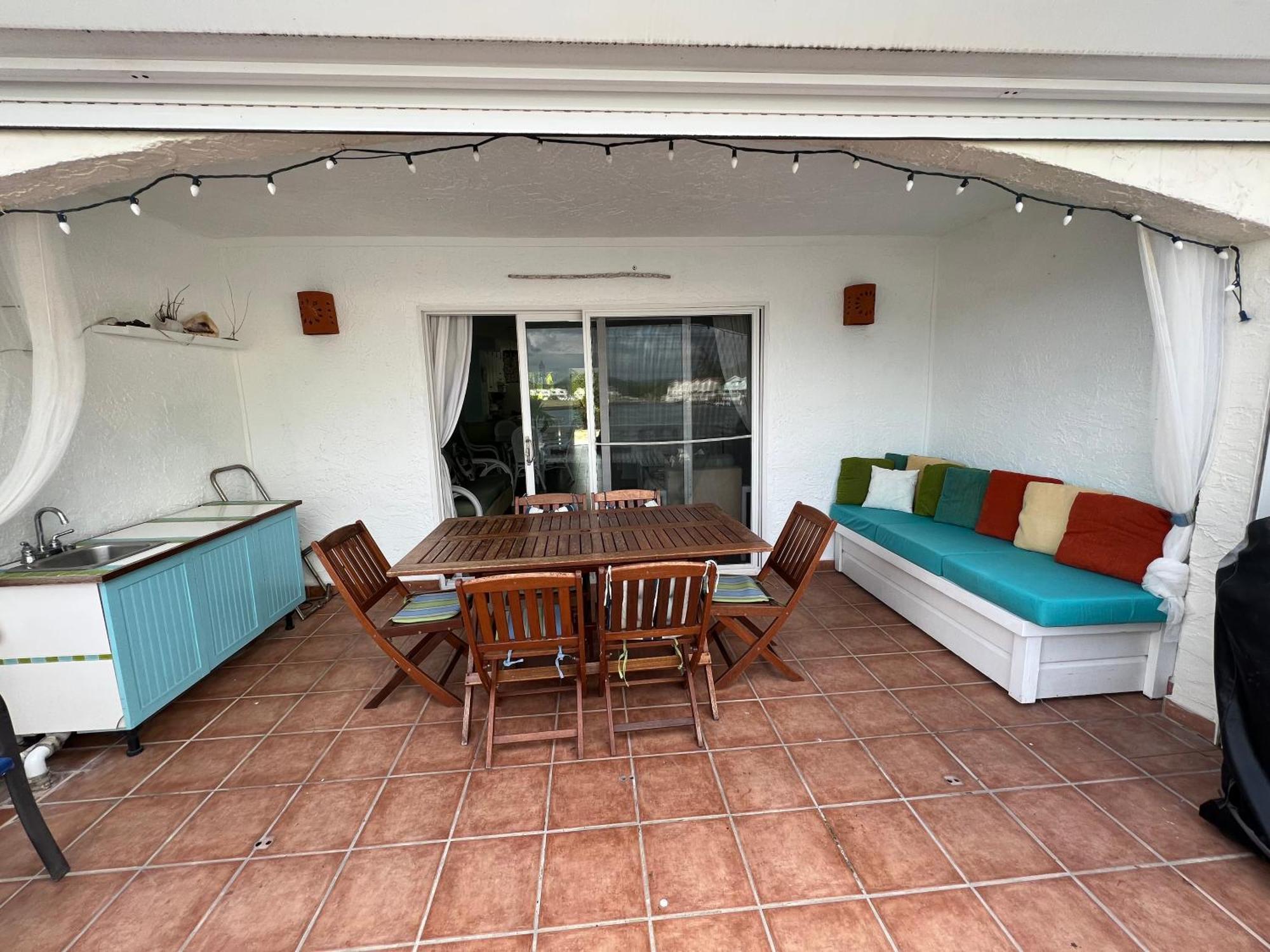 Sunny Villa In The Marina - Excellent Water Views Jolly Harbour Eksteriør bilde